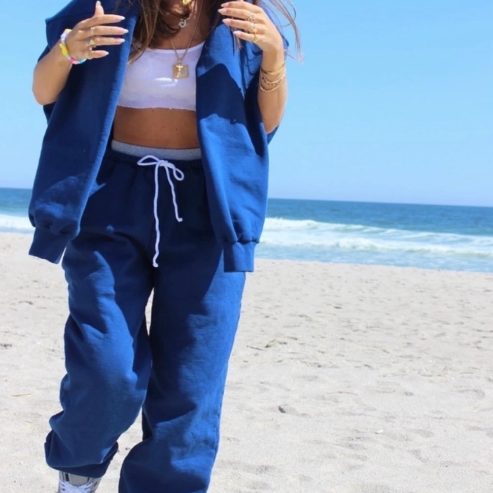 HEAVY MANNERS 💙 SWEAT SET